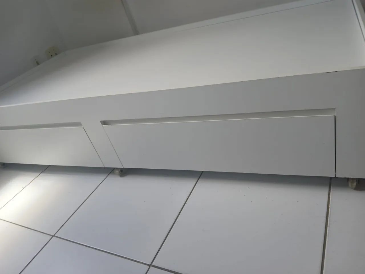 Cama solteirão com gavetas 