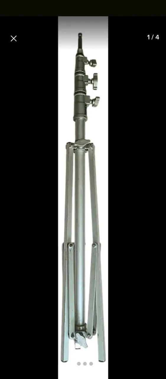 Vendo um par de tripé de Studio profissional novo nunca usado  - Foto 2