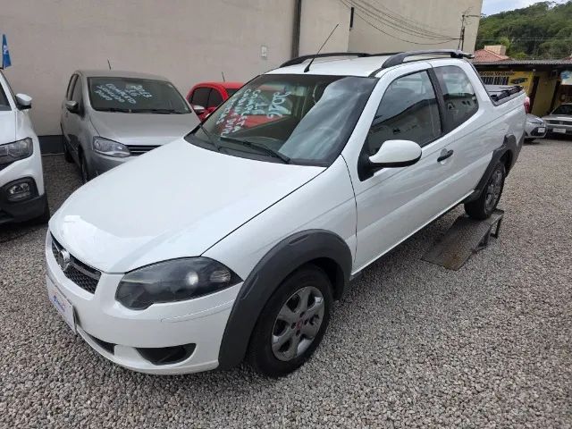 Fiat Strada Trekking 1.6 16V Flex CD 2016 - Foto 3