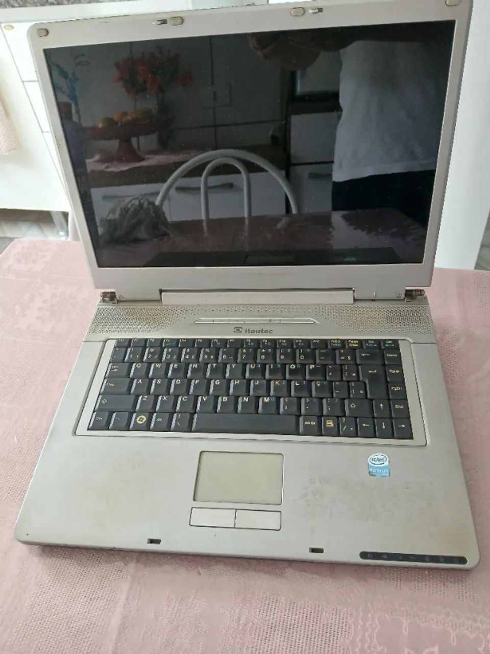 Notebook  Pentium ( Leia a descrição)