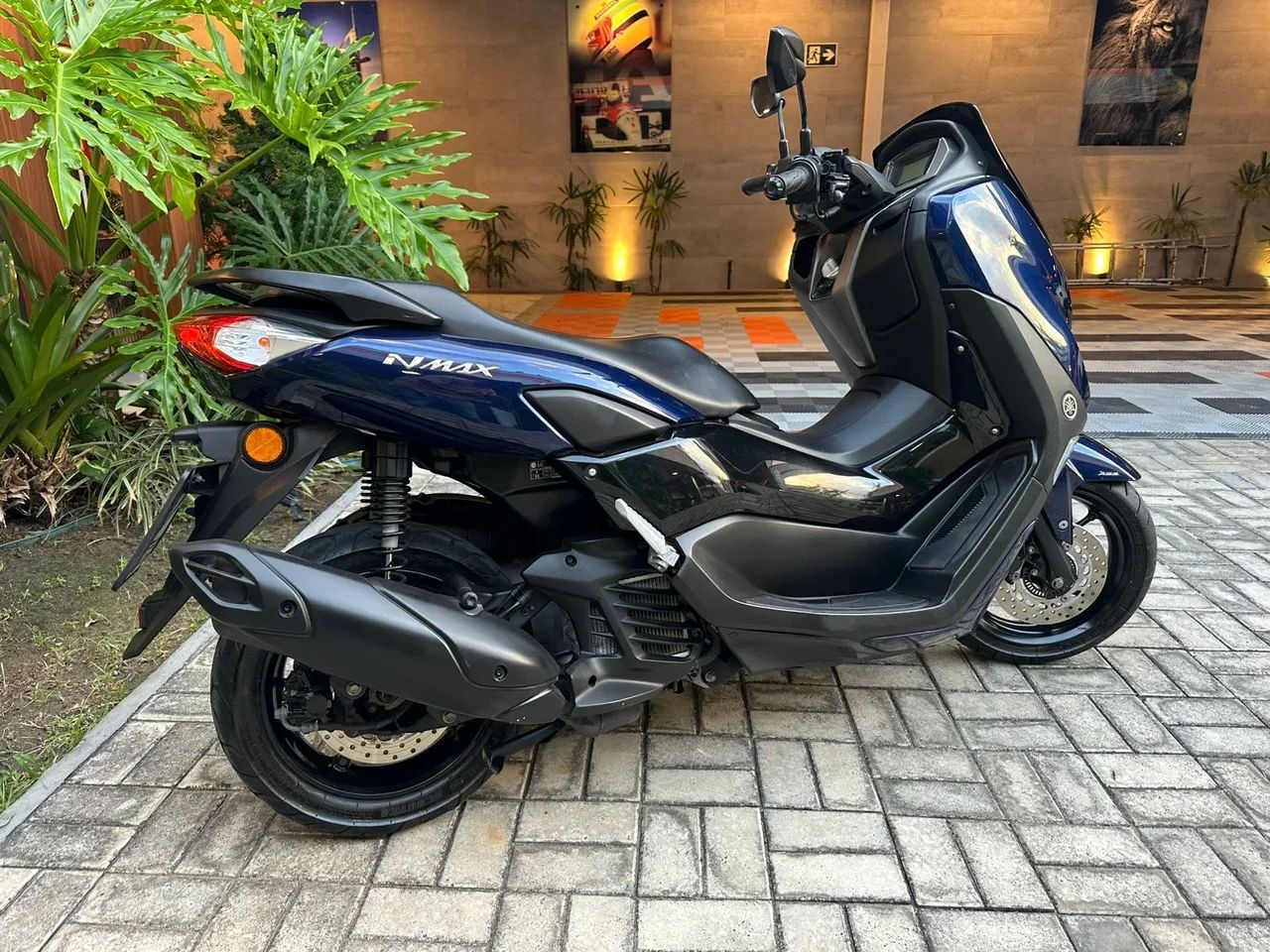 N-Max 160 conect ABS 