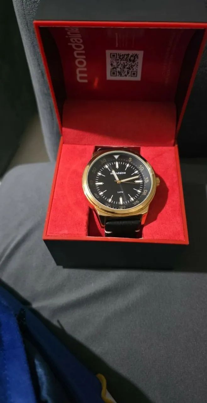 Relogio mondaine