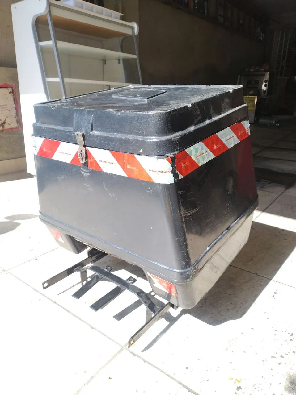 Bauleto 135 litros com suporte  - Foto 2