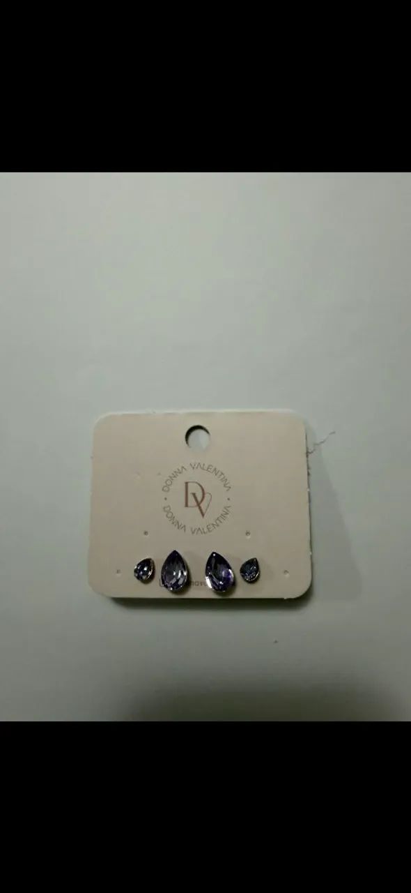 Brinco duplo gota roxo 
