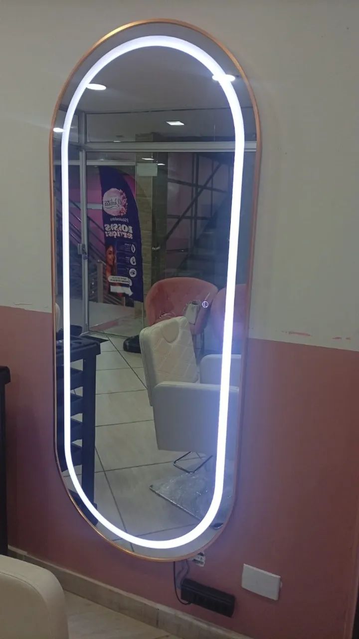 Móveis para salão de beleza 