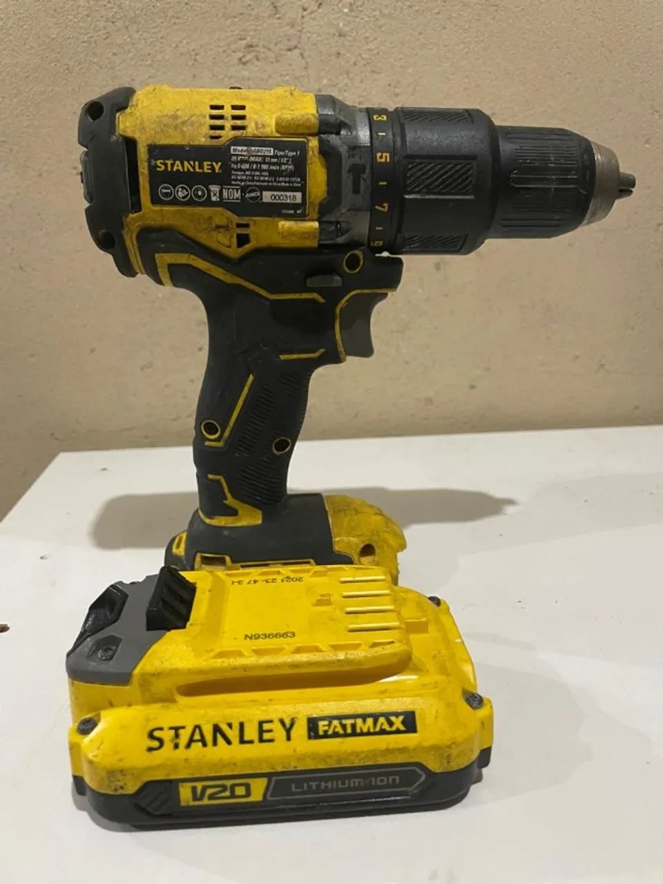 Parafusadeira STANLEY - Foto 5