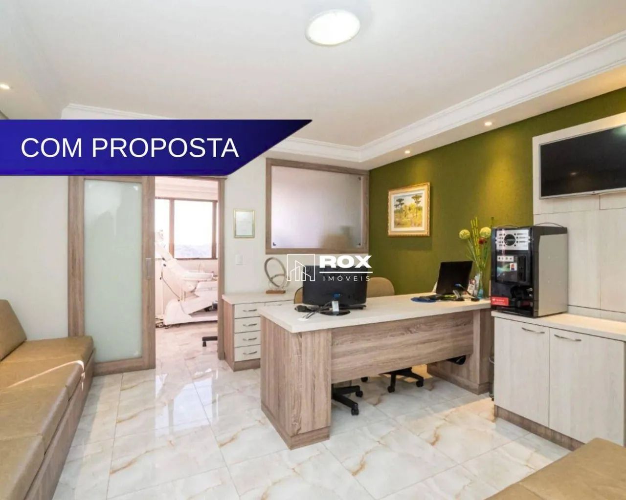 Sala comercial mobiliada à venda, 52 m² por R$ 300.000 - Pinheirinho, Curitiba/PR