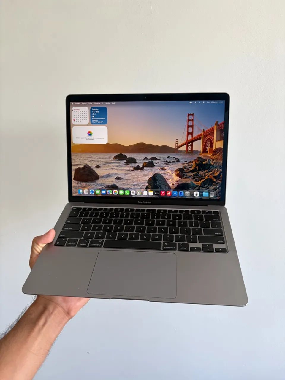 MacBook Air M1 8/256GB