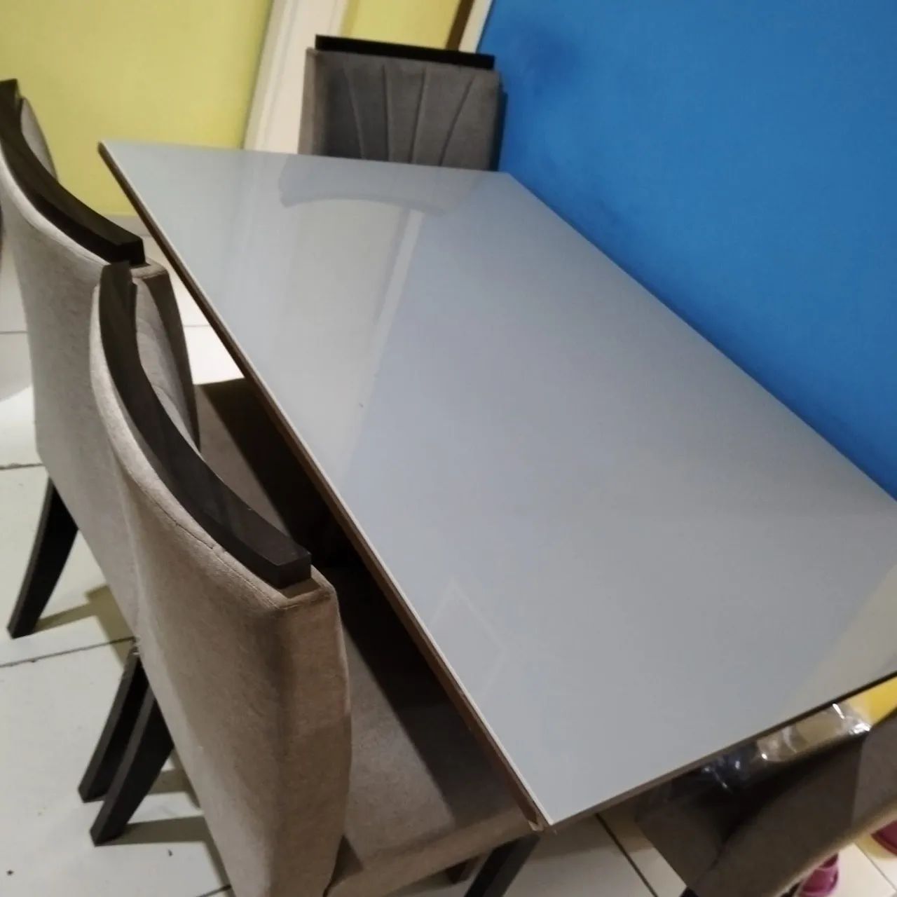 Vendo conjunto de mesa de 04 lugares - Foto 3