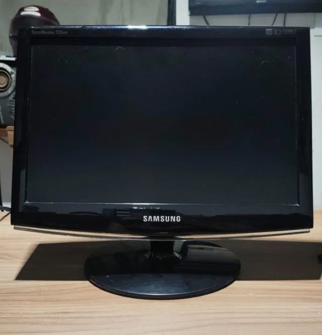 Monitor Lcd 17 Polegadas Samsung SyncMaster 733nw - Foto 4