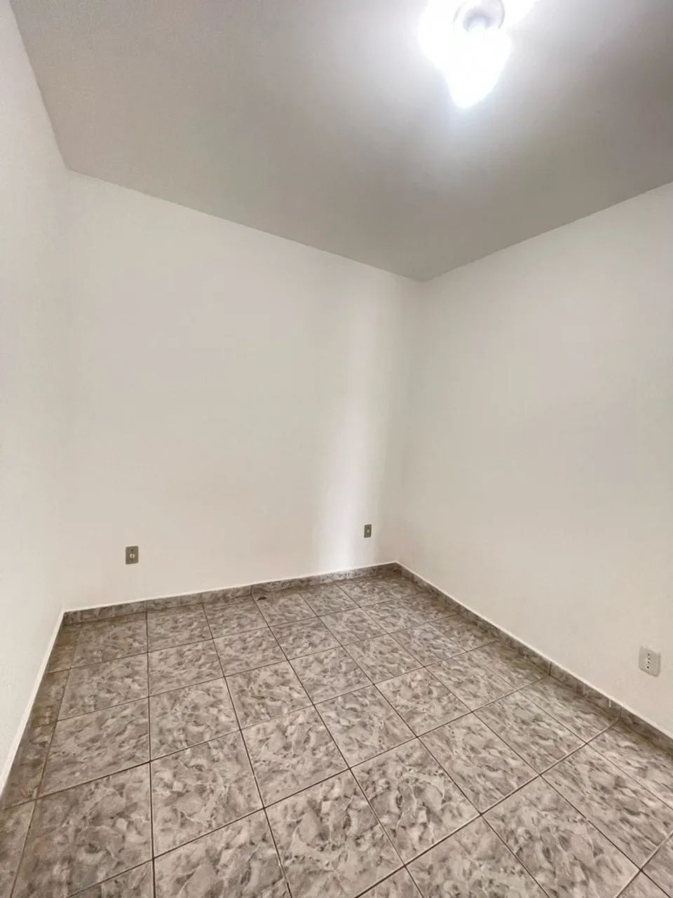 APARTAMENTO 01 QUARTO QD 32 SETOR LESTE - GAMA-DF - Foto 5