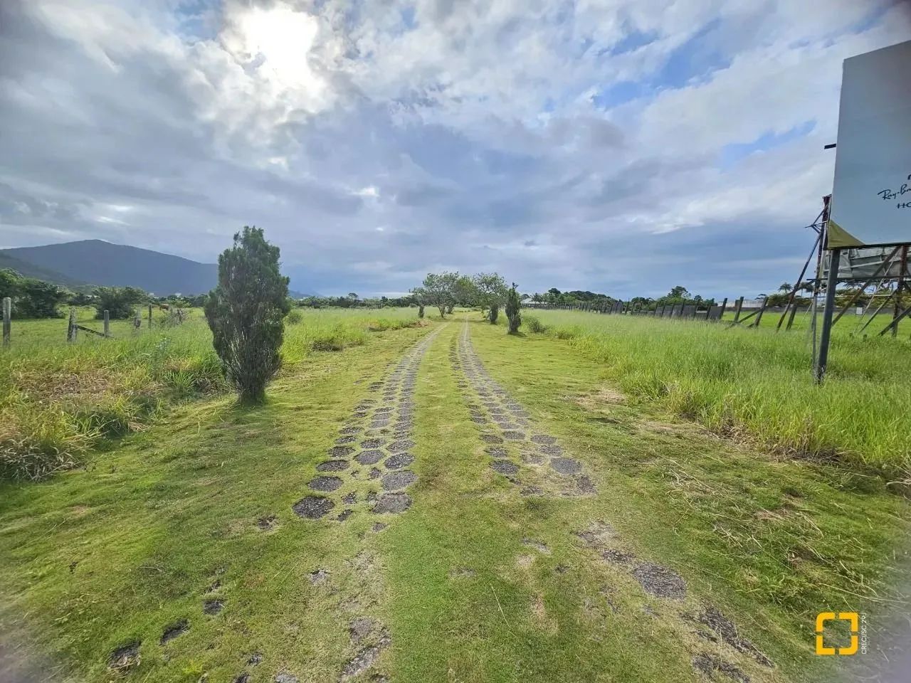 Terreno Comercial em Campeche - Foto 2