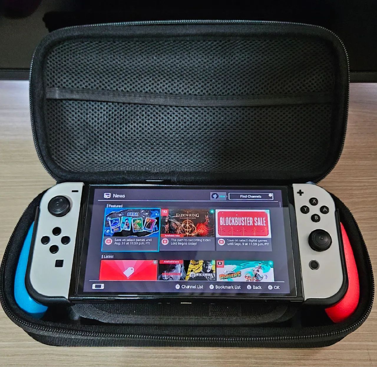 Nintendo Switch OLED bloqueado + case + grip + jogo - Foto 3
