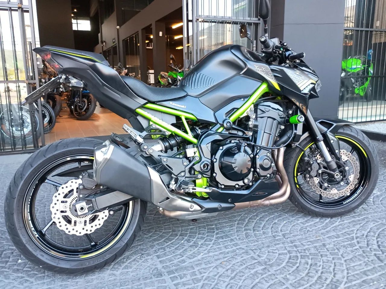 Kawasaki 900 2021 - 1500187154 | OLX