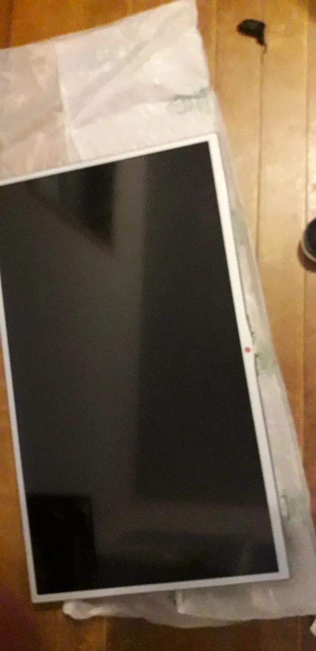 Smarttv 32 LG DEFEITO NO LED SÓ TROCAR - Foto 3