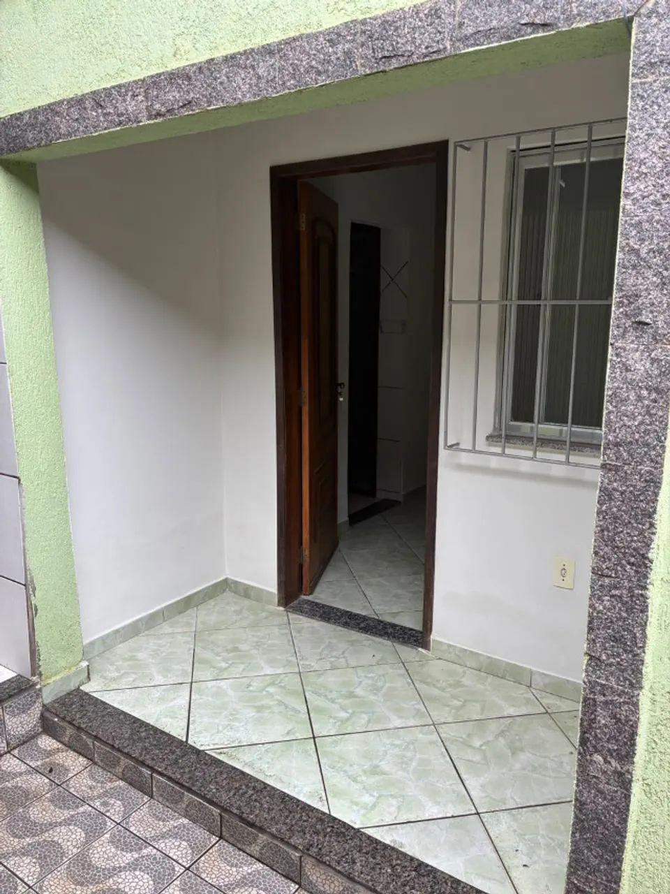 Casa com 1 quarto no Coelho/SG