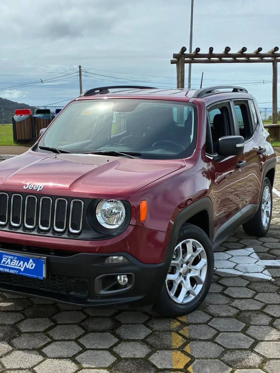 Jeep Renegade Sport 1.8 4x2 Flex 16V Mec., foto 8 de 20