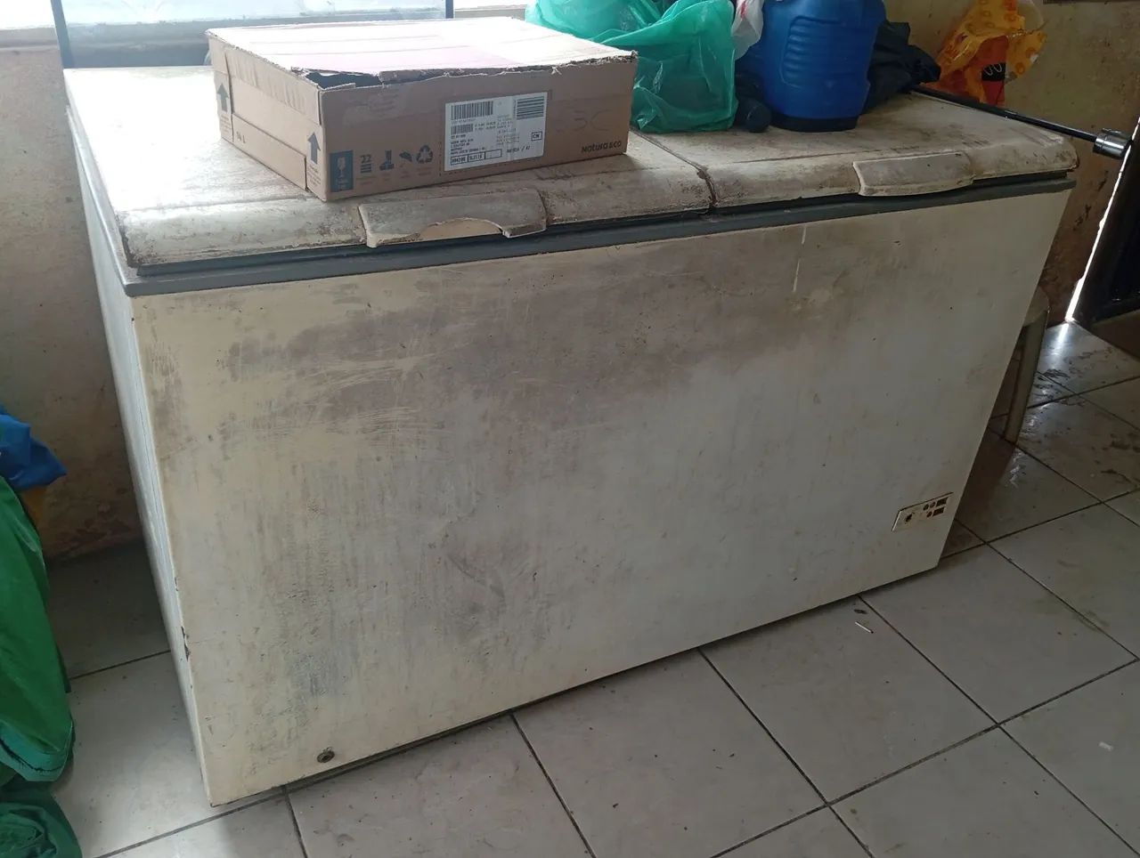 Vendo freezer de 2 porta