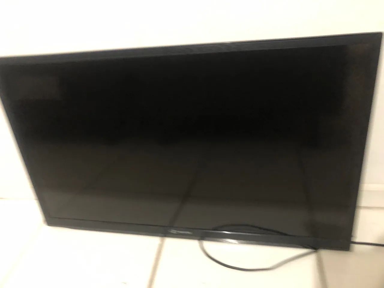 Tv Buster 32 polegadas . Está sem o controle, e parou de funcionar  - Foto 3