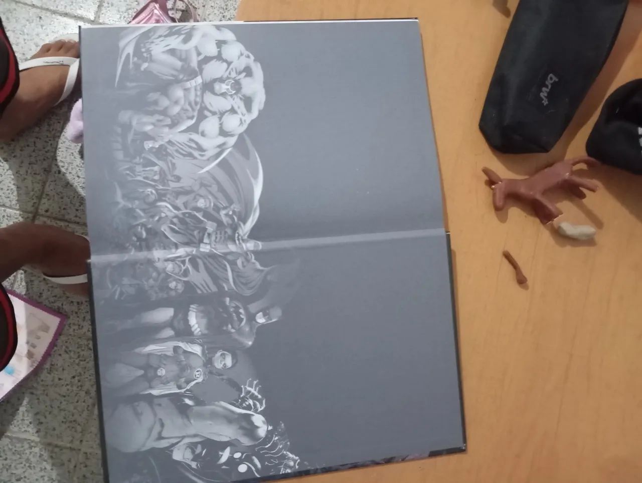 Quadrinho capa dura Bataman e Filho - Foto 4