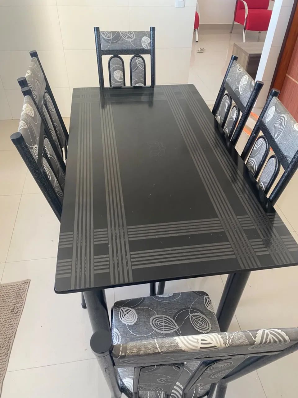 Mesa 6 cadeiras 