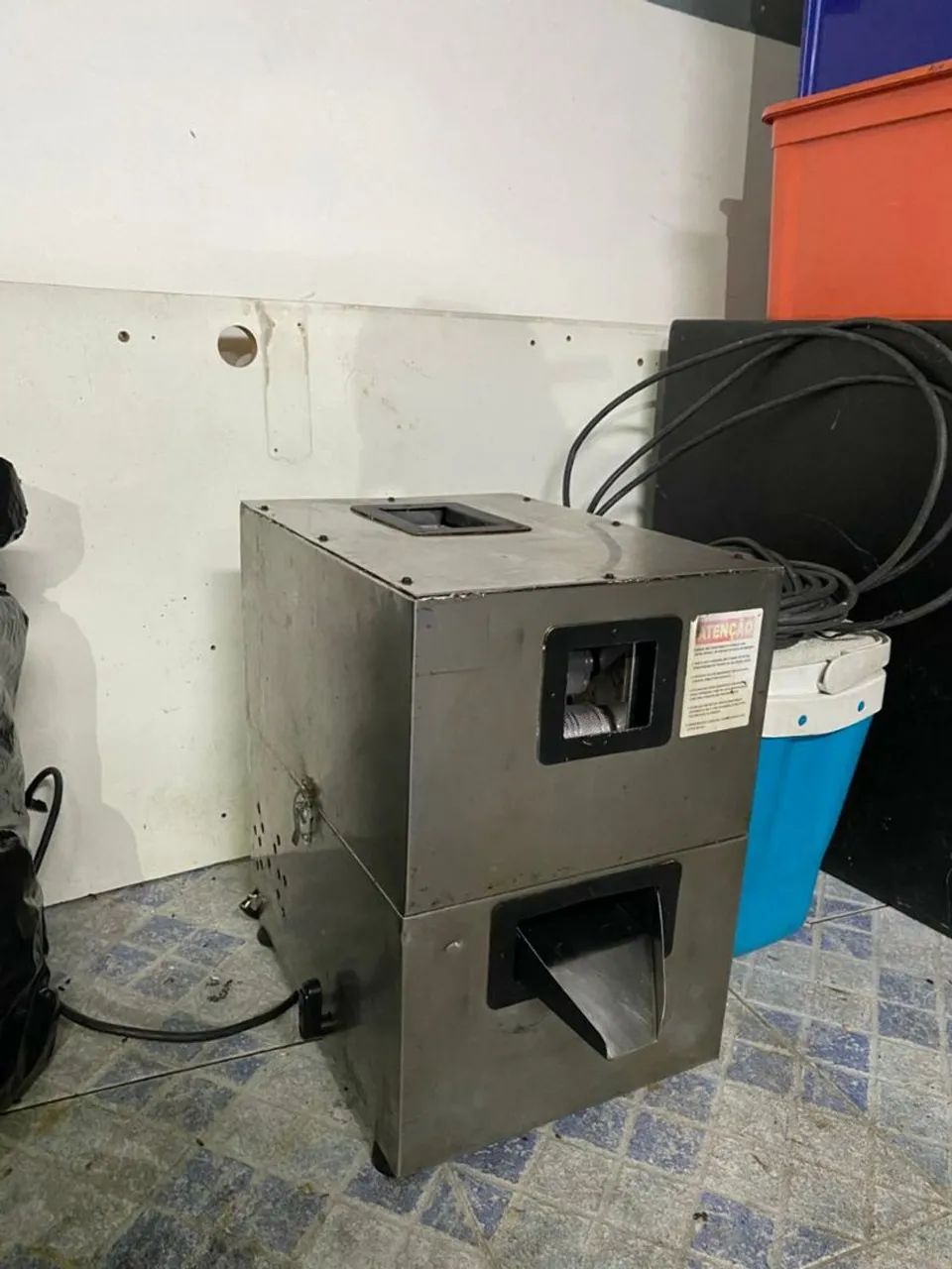 Máquina de cana elétrica... Parcelas no crédito com juros por conta do cliente 