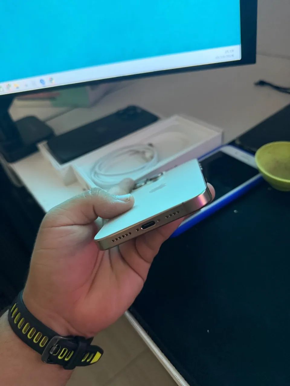 iPhone 16 Pro Max 256gb - Foto 3