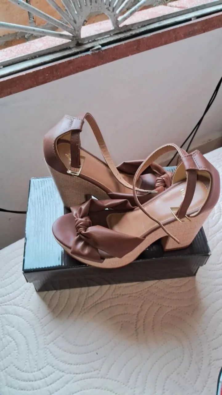 Vendo esses sapatos. - Foto 2
