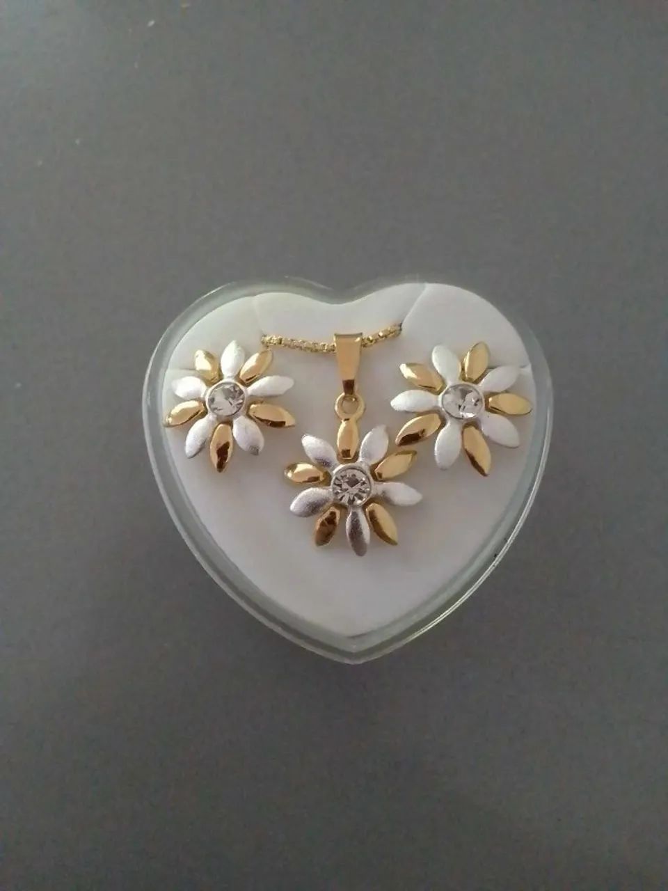 Conjunto Original Colar Brinco Margarida Folheado a Ouro e Prata