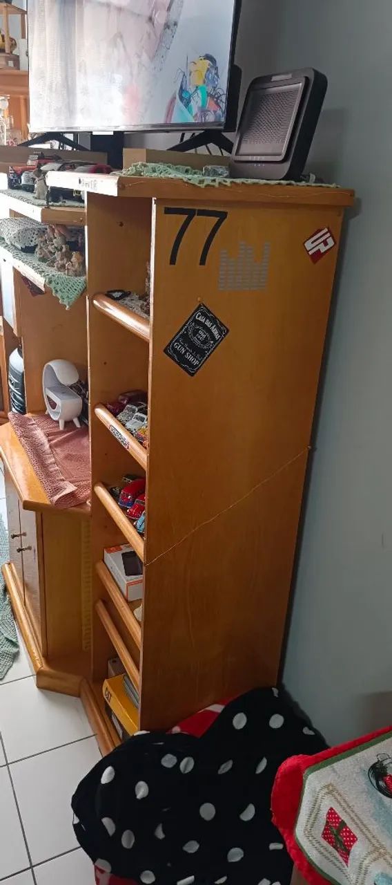 Vendo Rack Madeira Maciça... 