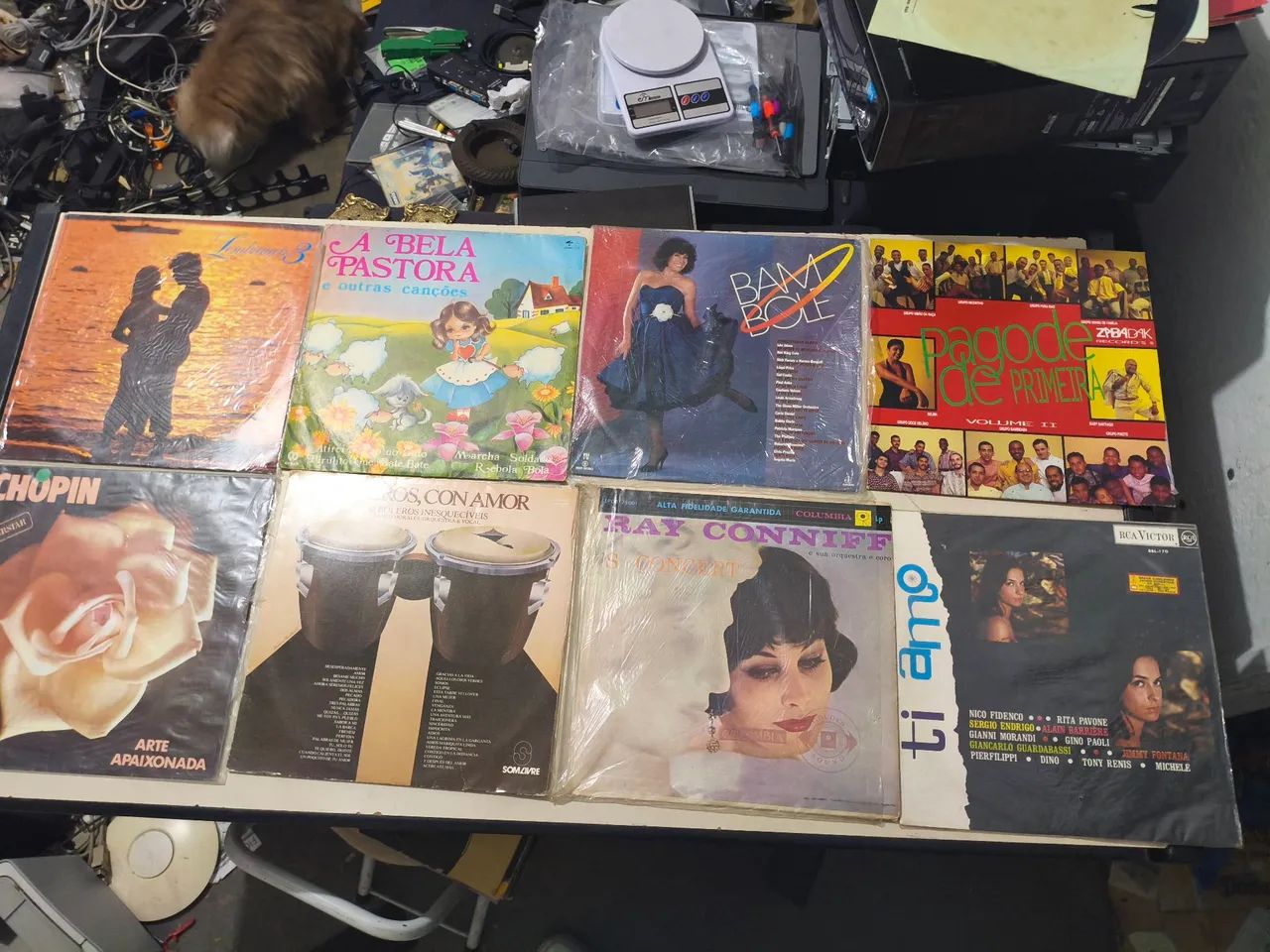Lote Discos de Vinil e Compactos - 57 unidades - SÓ VENDO O LOTE - Foto 3