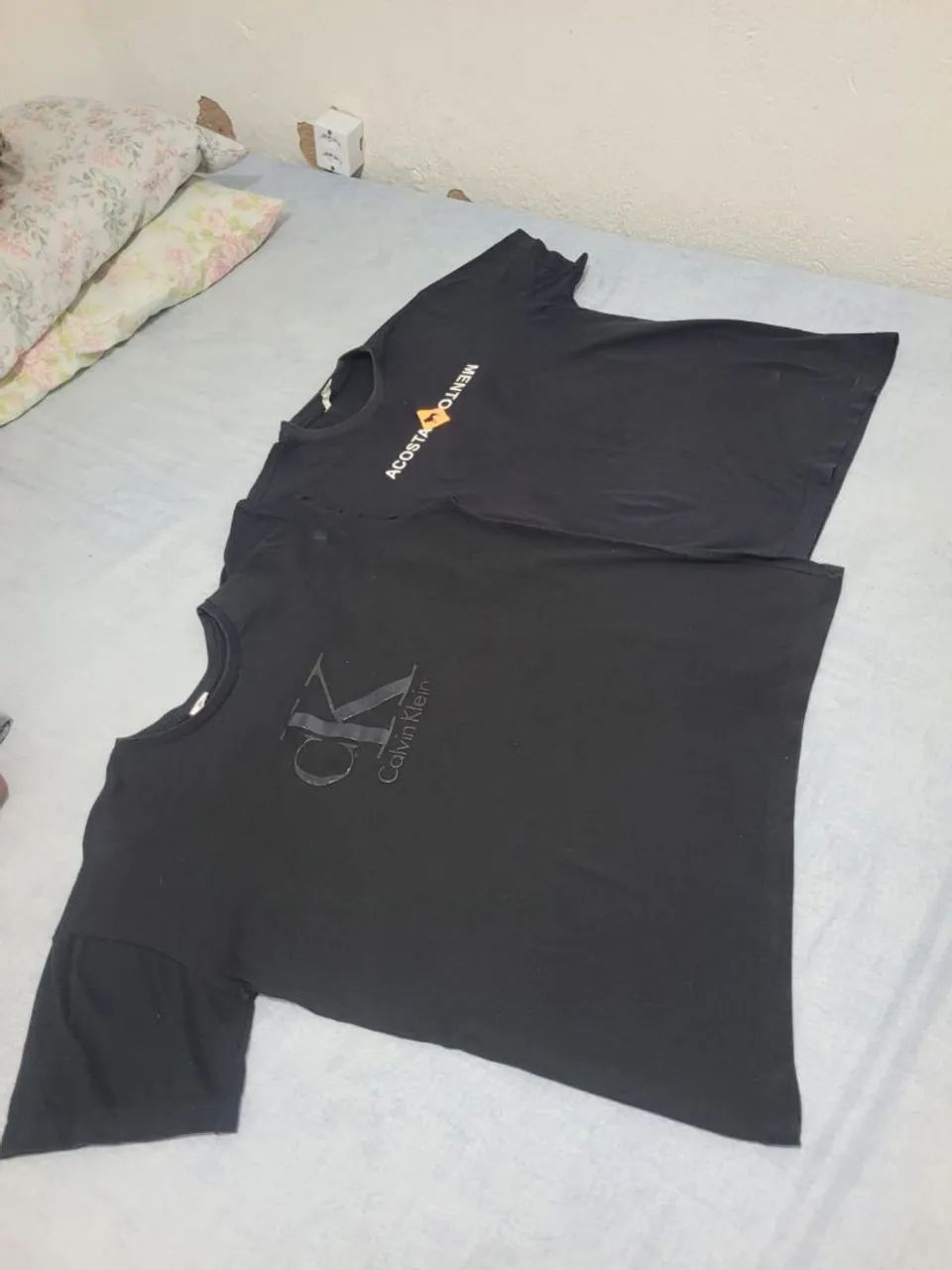 Lote roupas seminovas - Foto 3