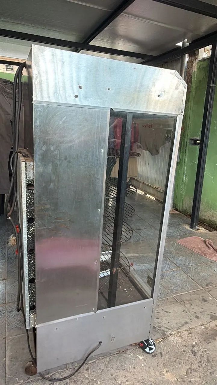 Máquina de assar frango. Em ótimo estado. - Foto 5