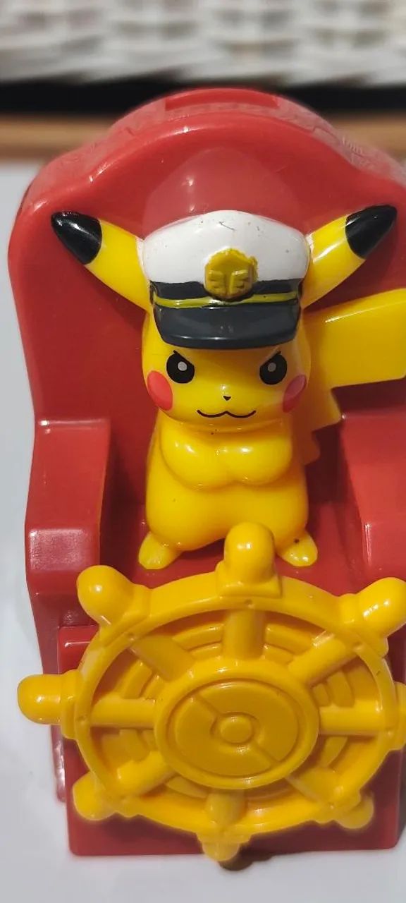 Capitão Pikachu Colecionável - 8 cm - Foto 3