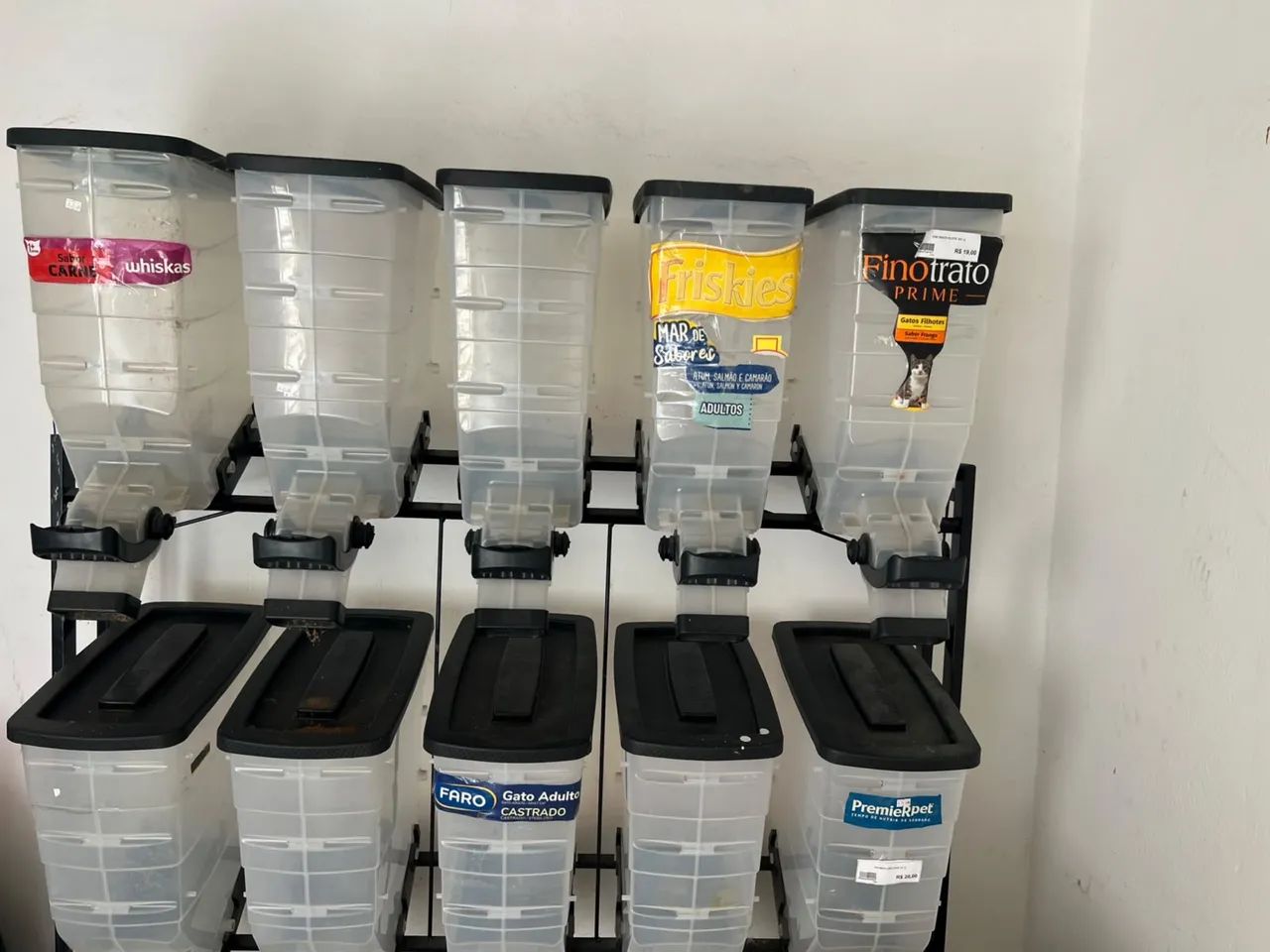 Dispensador de ração 