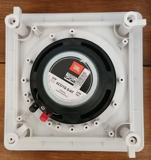 PAR DE CAIXA DE SOM JBL EMBUTIDA 6CO1Q  - Foto 2