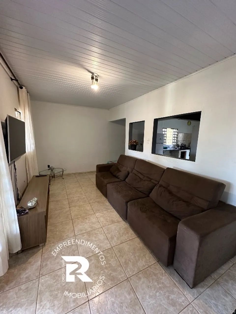 Vendo Casa com 3 quartos, espaço Comercial e kitnet em Luziânia/GO COD.220 - Foto 3