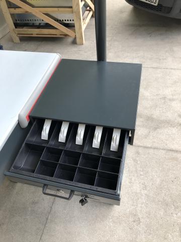 Check out 1,30m para sua padaria / loja de conveniência - Foto 4