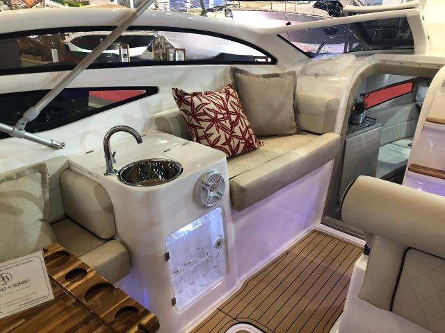 Lancha Real 330 Special Edition Modelo 2019 - Condição Especial - Barco Novo !!! - Foto 7