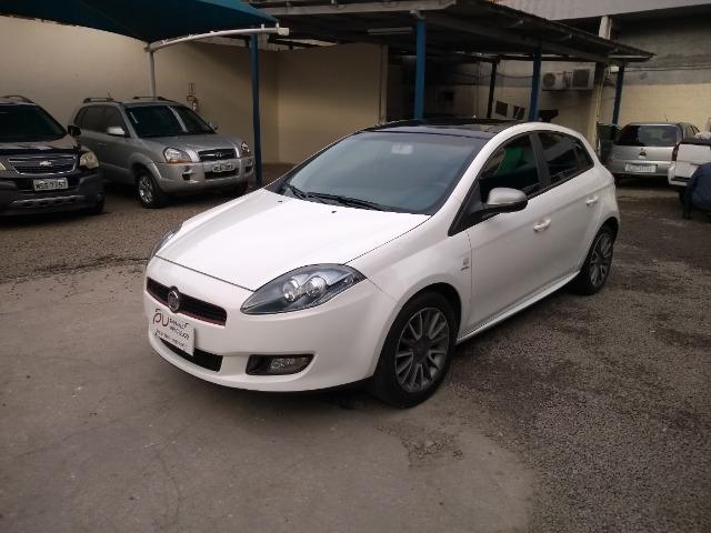 FIAT \ Bravo Sporting 1.8 Dualogic Flex 16V 5P