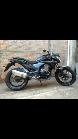 Cb 300 r troco por Hornet 04/05 - Foto 2