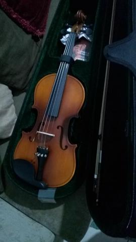 Vendo ou troco violino