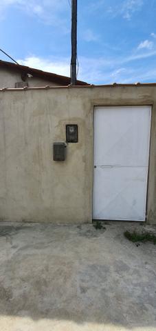 Vendo casa pequena em Jardim Anhangá