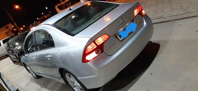 Vendo ou troco .carro impecável único dono .Tudo em dia.aberto a negócio - Foto 3