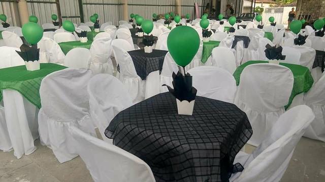 Aluguel de capas de cadeiras e toalhas de mesa - Foto 4