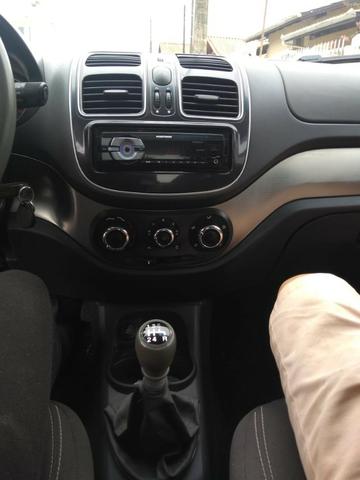 Fiat Siena Attractive 1.4 2016 Fire Flex 4P MT - Foto 9