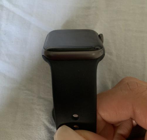 Vendo Apple Watch série 4 40mm novíssimo - Foto 3