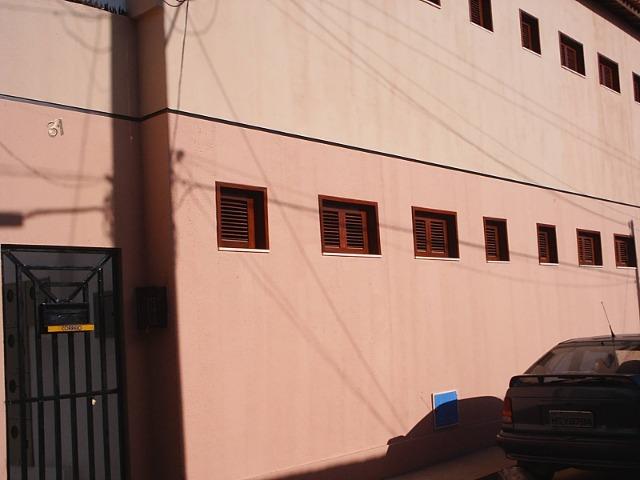 Kitinete quitinete seguras e bem localizadas
