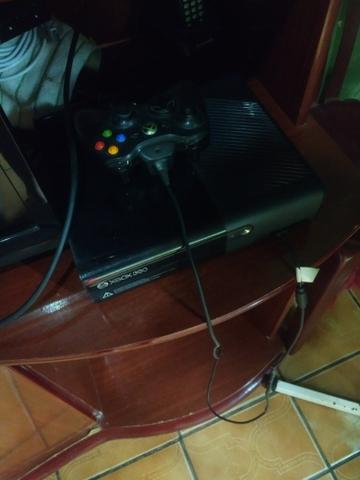 Vendo Xbox 360 completo (leia a descrição) baixei oh preço pra vender logo - Foto 3