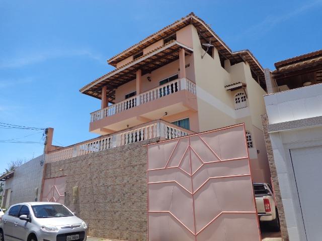 Casa 2 Pavimentos com 5 Quartos à Venda em Itapuã (781068)